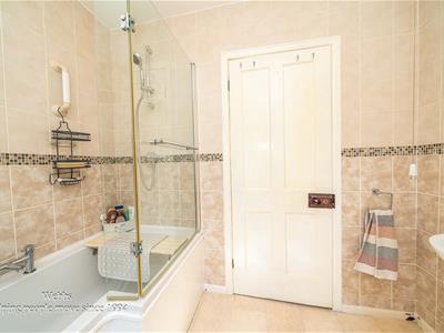 Picture 19